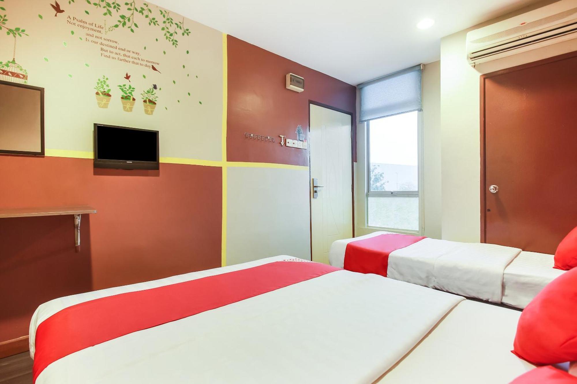 Oyo 90282 Hotel Taj Inn, Seksyen 7 Shah Alam Esterno foto
