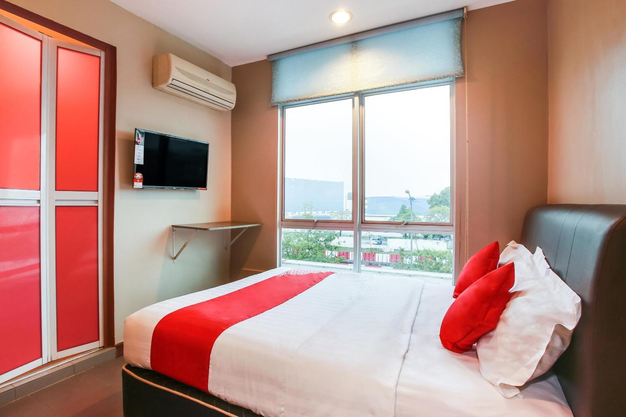 Oyo 90282 Hotel Taj Inn, Seksyen 7 Shah Alam Esterno foto