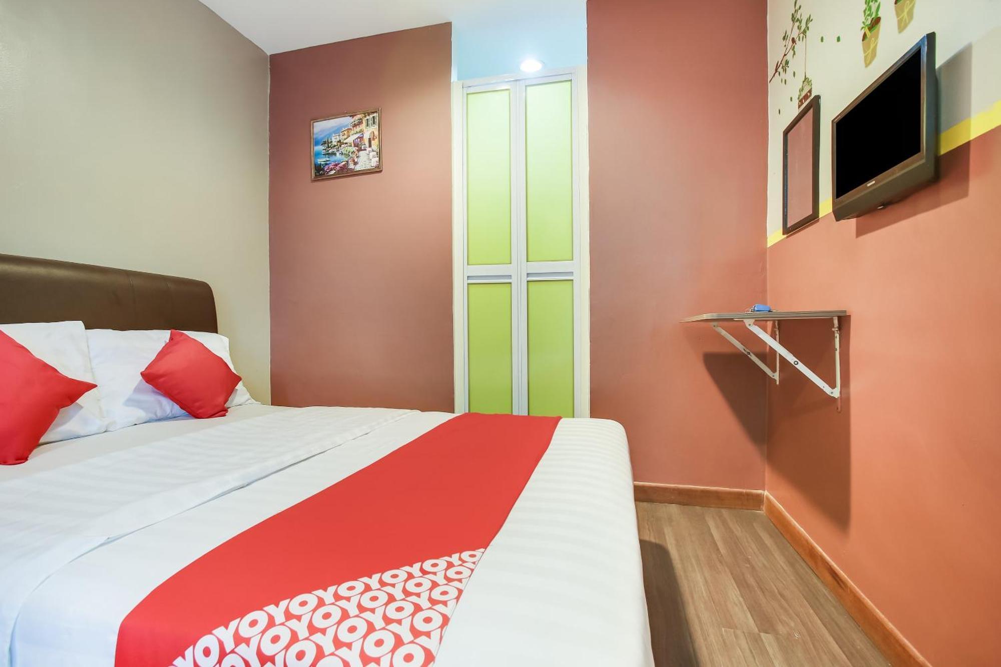 Oyo 90282 Hotel Taj Inn, Seksyen 7 Shah Alam Esterno foto