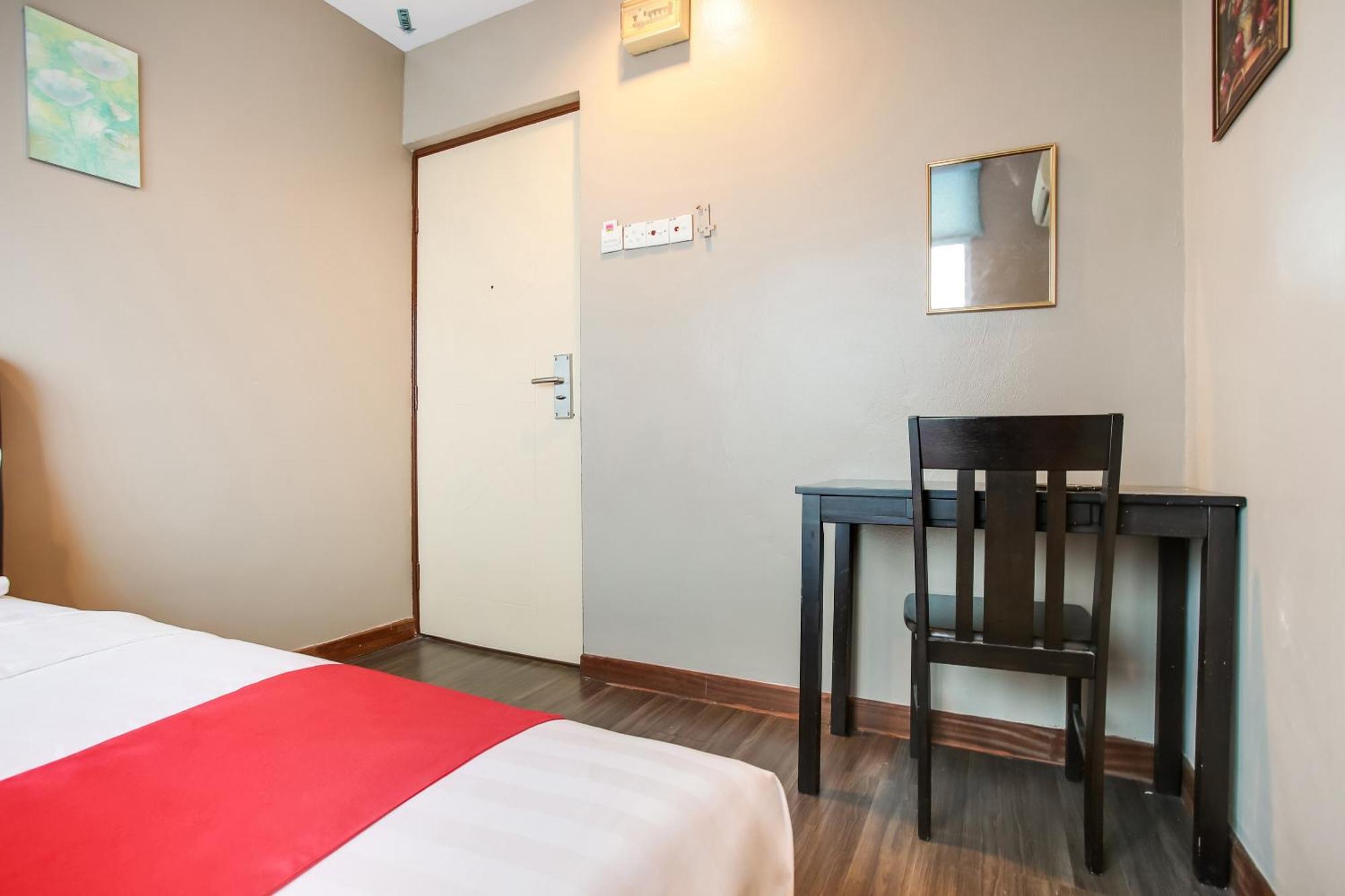 Oyo 90282 Hotel Taj Inn, Seksyen 7 Shah Alam Esterno foto