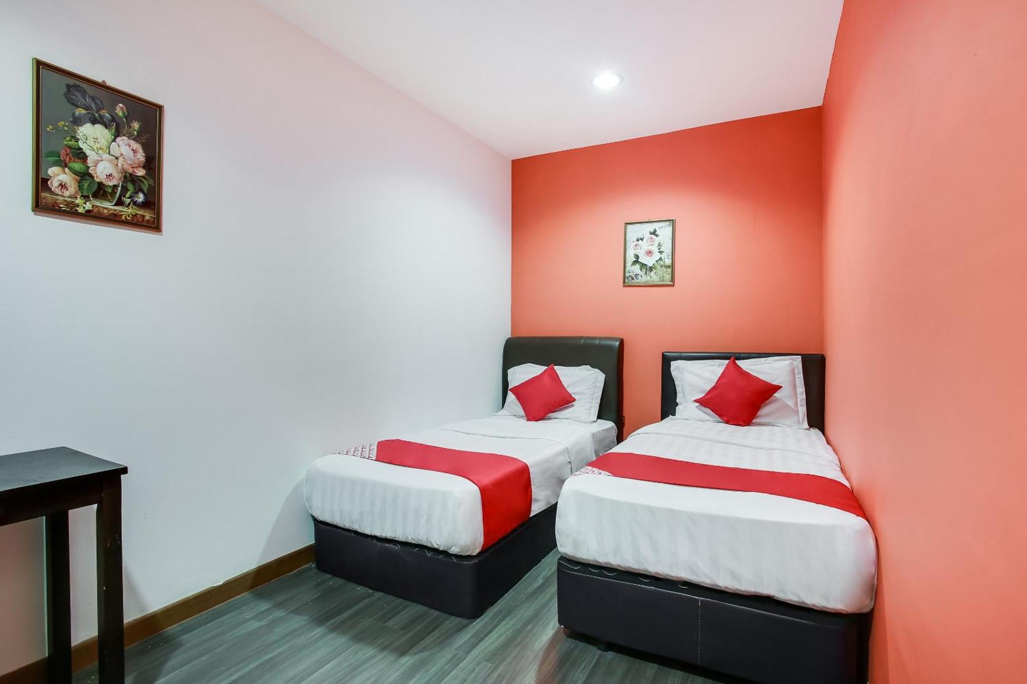 Oyo 90282 Hotel Taj Inn, Seksyen 7 Shah Alam Esterno foto